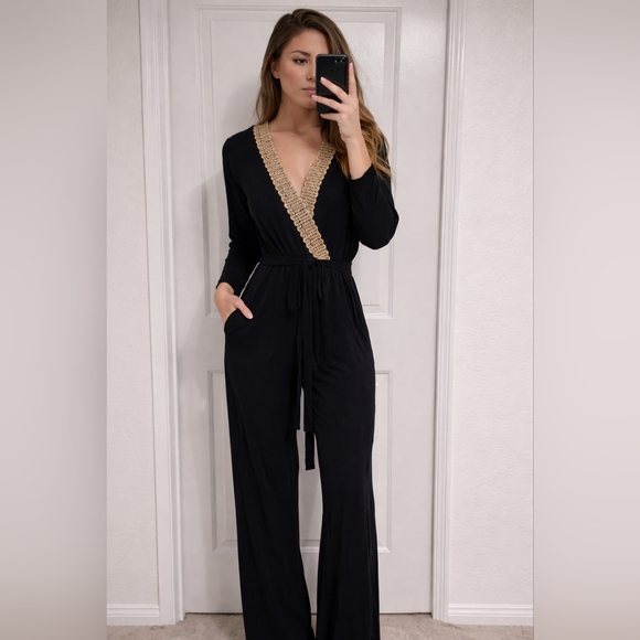 Cupshe Pants - 🖤 Cupshe Black V Neck Jumpsuit Long Sleeve Wide Leg NWT Various Sizes